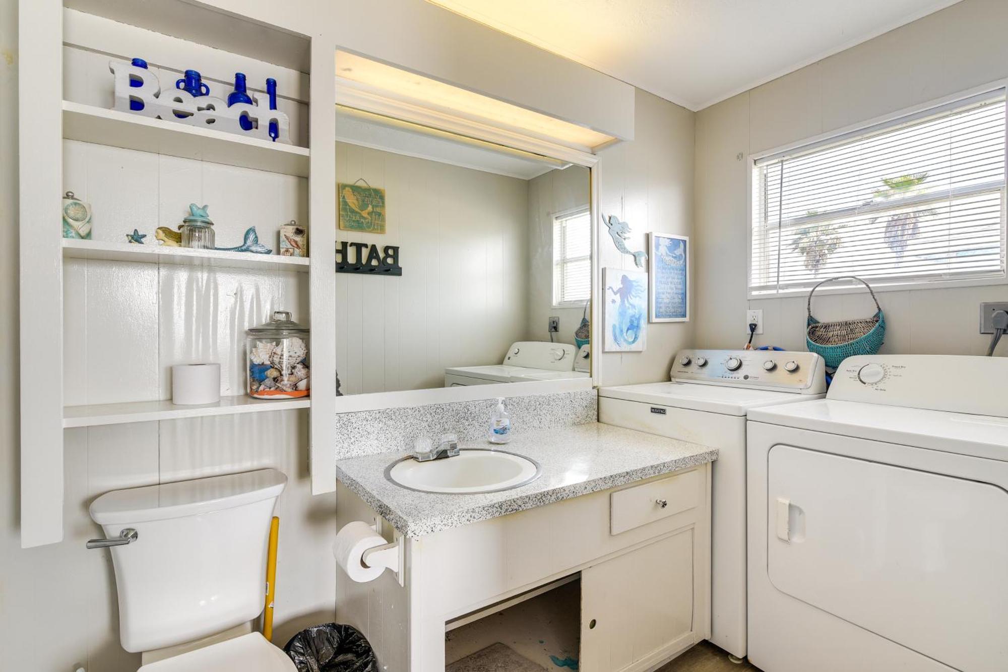 Second-Row Surfside Beach House Newly Renovated! Exterior foto